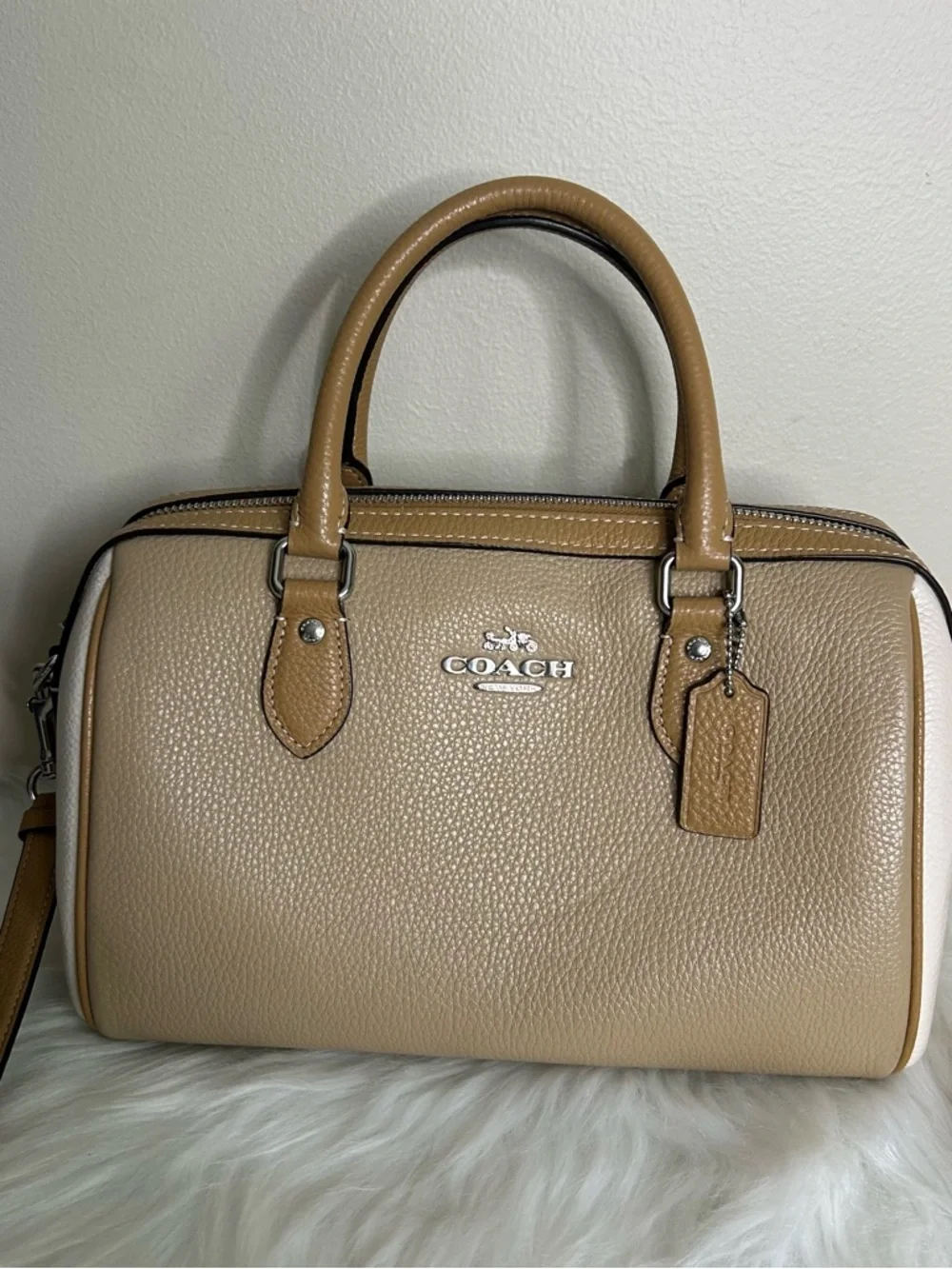 Coach Rowan Satchel Taupe Chalk White Pebbled Leather Bag Excellent - Picture 3 of 13